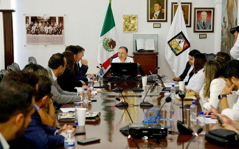 Gobernador Durazo promueve colaboración franco-mexicana en energías sostenibles y tecnología