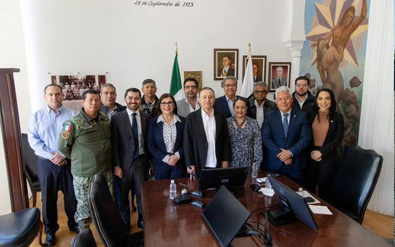 Gobernador Durazo se reúne con Canicar para fortalecer estrategias en transporte de carga en Sonora