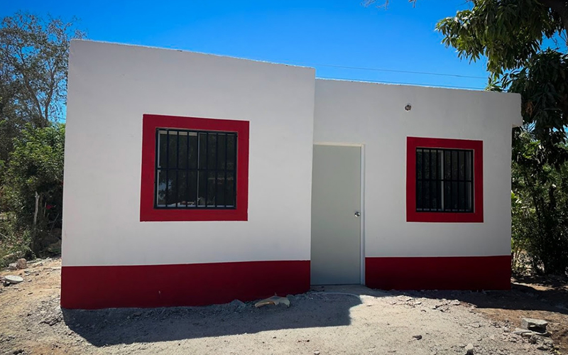 Entrega Gobierno de Sonora 28 acciones de vivienda a familias de San Ignacio Río Muerto