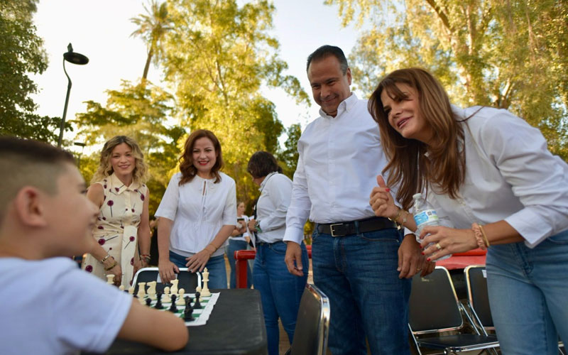 Celebran Toño Astiazarán y Patty Ruibal a niñas y niños de Hermosillo con exitoso ChiquiFest 2025