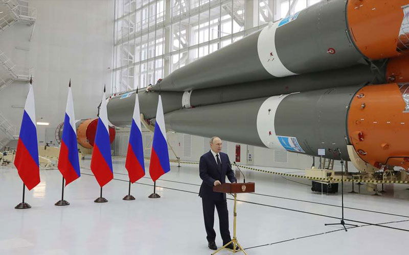 Putin ordena ejercicios nucleares ante posible envío de tropas occidentales a Ucrania