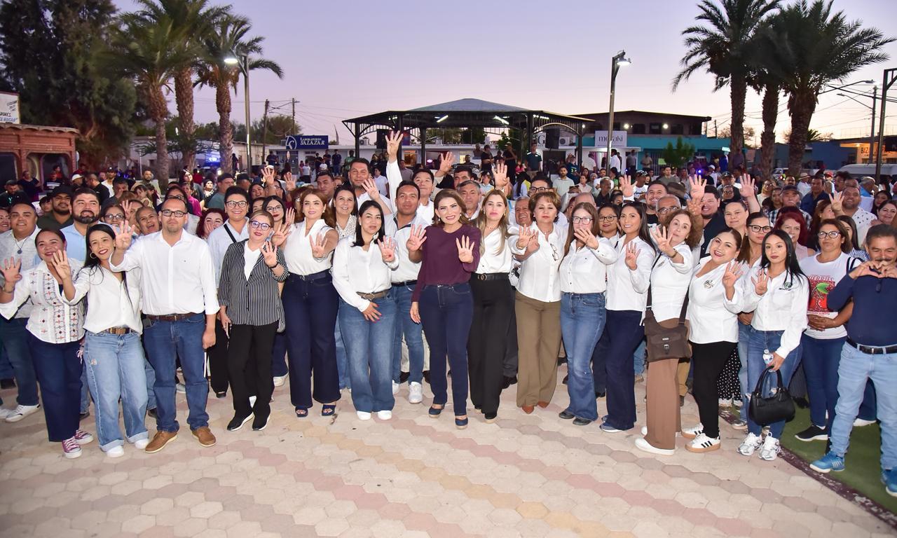 Lorenia Valles arranca gira en Sonora