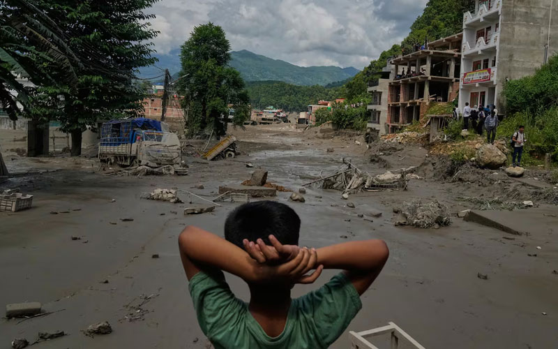 Deslave en Nepal deja 584 muertos y más de mil 900 desaparecidos