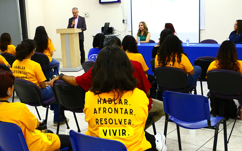 Unison conmemora 10 años del CATIC con foro sobre salud mental