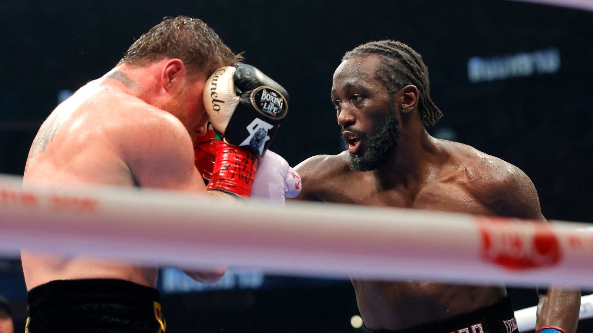 Crawford destrona a Canelo