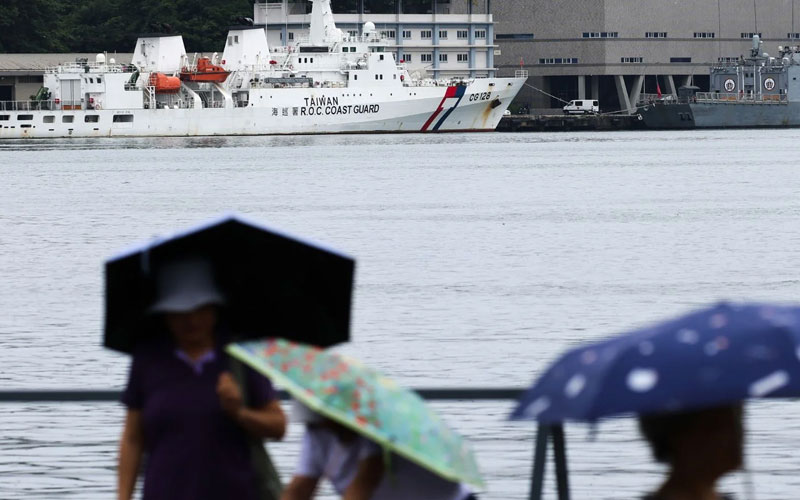 China emite alerta roja por tifón Noul y evacúa a 340 mil personas