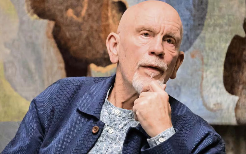  John Malkovich presenta “Informe sobre ciegos” en Festival Cultura UNAM