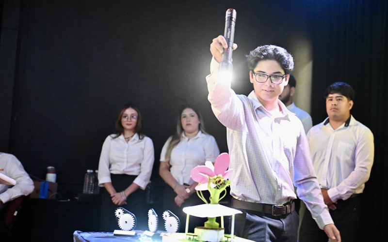 Reconocen proyectos innovadores de jóvenes en reto de ciencia y tecnología en Hermosillo