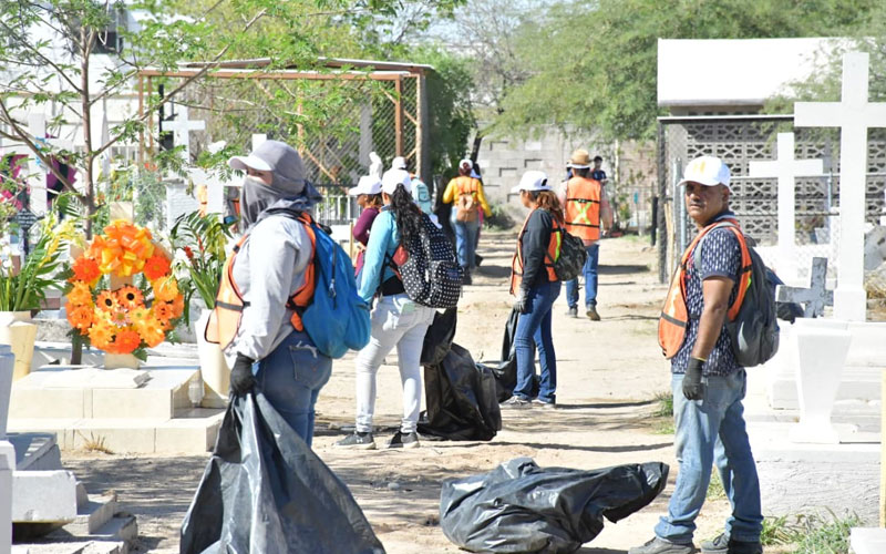 Preparan panteones de Hermosillo con operativo de limpieza rumbo al Día de Muertos
