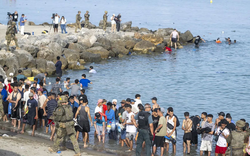 España refuerza seguridad en Ceuta ante posible nueva entrada masiva de migrantes desde Marruecos