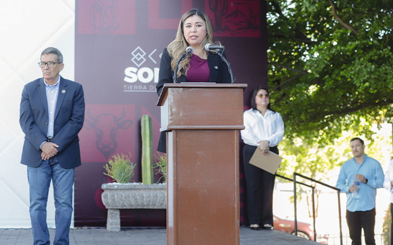 Congreso de Sonora participa en ceremonia cívica de izamiento de la bandera nacional
