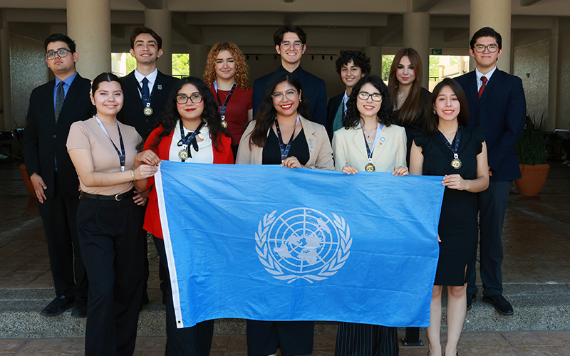 Delegación de la Unison triunfa con 10 primeros lugares en el Modelo de Naciones Unidas de la UADY