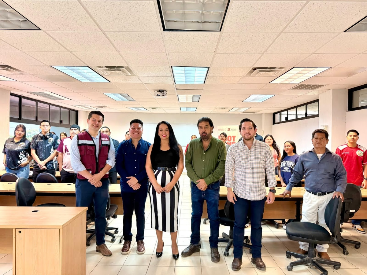 Capacitación emprendedora en Etchojoa