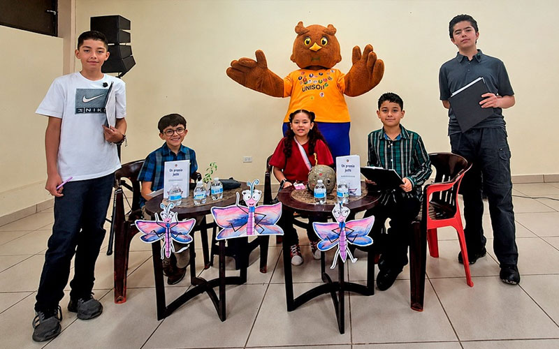 Presenta académica de la Unison libro infantil para fomentar la lectura en Nogales