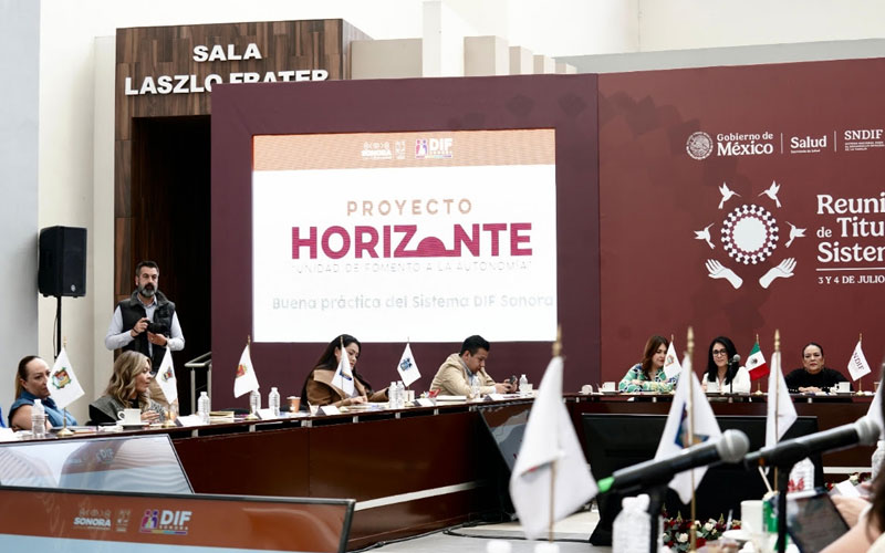 DIF Sonora presenta modelos de atención destacados a nivel nacional en encuentro de titulares DIF 2025