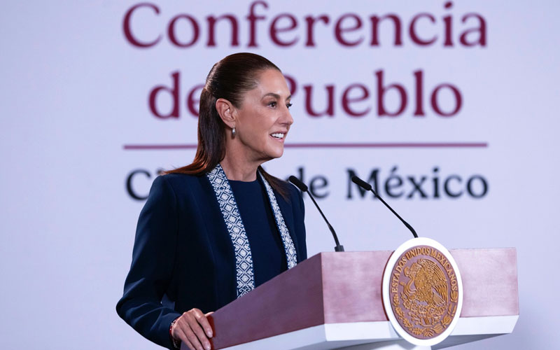 Sheinbaum anuncia regulación de celulares en primarias y secundarias a partir del 3 de noviembre