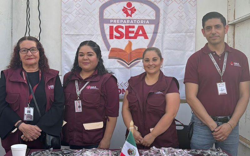 Jóvenes y familias participan en Expo Orienta 2025 rumbo al cierre del registro en Prepason