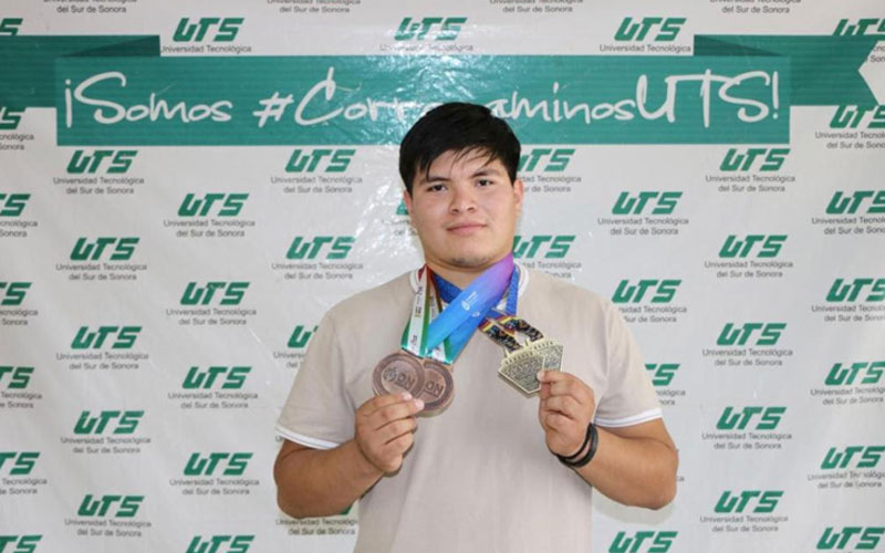 Estudiante de la UTS gana dos bronces en Olimpiada Nacional Conade 2026