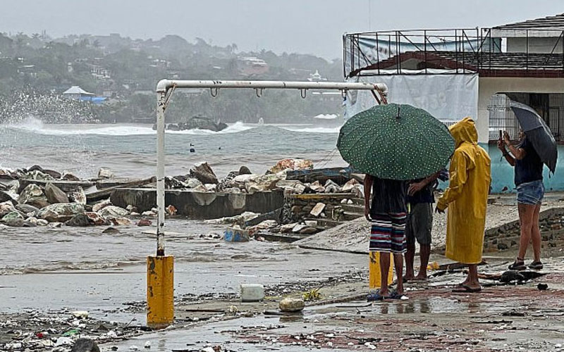 En alerta más de 35 mil elementos de la Defensa ante huracán ‘Erick’