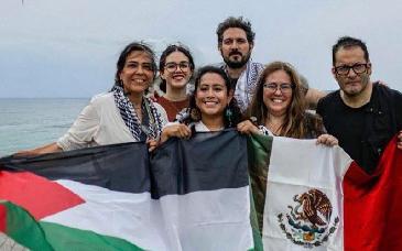 Familiares de mexicanos en flotilla rumbo a Gaza piden intervención urgente de Sheinbaum