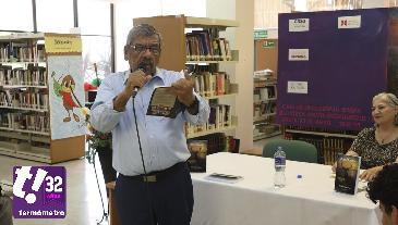 Presentan poemario Puro Sonora en el Día del Libro en Hermosillo