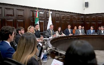 Juventudes toman protesta en el Cabildo Juvenil de Hermosillo 2025–2026