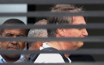 Bolsonaro sale del hospital; va a su casa a cumplir prisión domiciliaria temporal