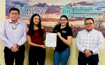 Alumnas de la Utslrc realizarán estancia académica en España con beca internacional