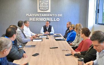 Toño Astiazarán fortalece la planeación urbana con convenio con ingenieros civiles