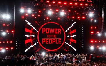 Bruce Springsteen y artistas protestan contra Trump en festival “Power to the People”
