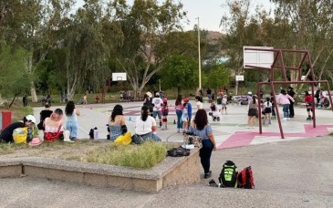 La Sauceda reúne a familias con actividades culturales, recreativas y ambientales