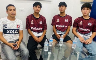Tres estudiantes de Cobach Puerto Peñasco ingresan a fuerzas básicas de Xolos