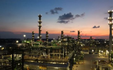 Refinería Olmeca alcanza récord de producción con 270 mil barriles diarios en agosto