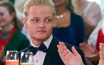 Condenan a 4 años de prisión al hijo de la princesa heredera de Noruega por violación