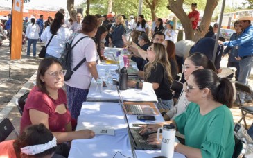 Llevan jornadas de salud gratuitas a comunidades rurales Topahue y Ejido del Carmen