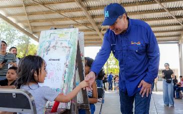 Llevan cursos y juegos a colonias en vacaciones