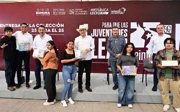 Alfonso Durazo impulsa educación en Cajeme con librería y más de 4 mil becas