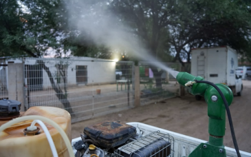 Fumigan desde la madrugada en Zamora para combatir el dengue