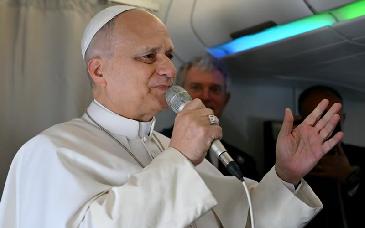 Papa León XIV llama a la paz y convivencia tras nuevos ataques de Trump en medio de tensiones por guerra con Irán