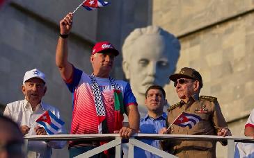 EU sanciona a Díaz-Canel, familiares y entidades de Cuba
