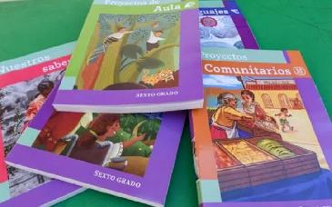 Gobierno mantendrá la Nueva Escuela Mexicana y alista cambios en libros de texto tras salida de Marx Arriaga Navarro