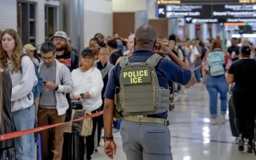ICE arrestó a casi 50 mil migrantes en julio, cifra mensual más alta del gobierno de Trump