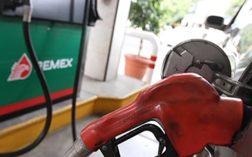 Estímulos a gasolinas evitaron que la inflación llegara a 5.2%, afirma Hacienda