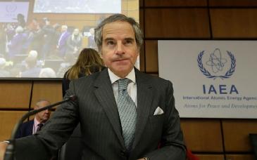 Equipo de la OIEA entrará a Irán para tratar vigilancia en sitios nucleares