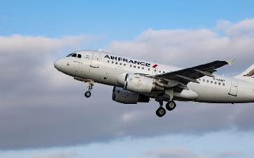 Justicia francesa declara culpables a Air France y Airbus por tragedia aérea de 2009