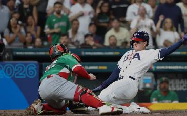 EU frena a México en duelo del Clásico Mundial