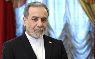 Irán acusa a Trump de ocultar la crisis de EU con su “guerra económica”