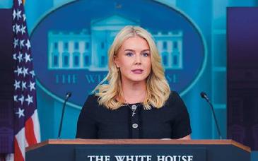 Arrestan a familiar de la secretaria de prensa de la Casa Blanca