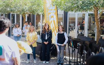 Atestigua Patty Ruibal entrega de instrumentos a Orquesta Infantil y Juvenil de DIF Hermosillo de campaña 