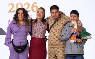 Gobierno de México otorga vivienda a la familia del pato Merlín tras su popularidad en el Mundial